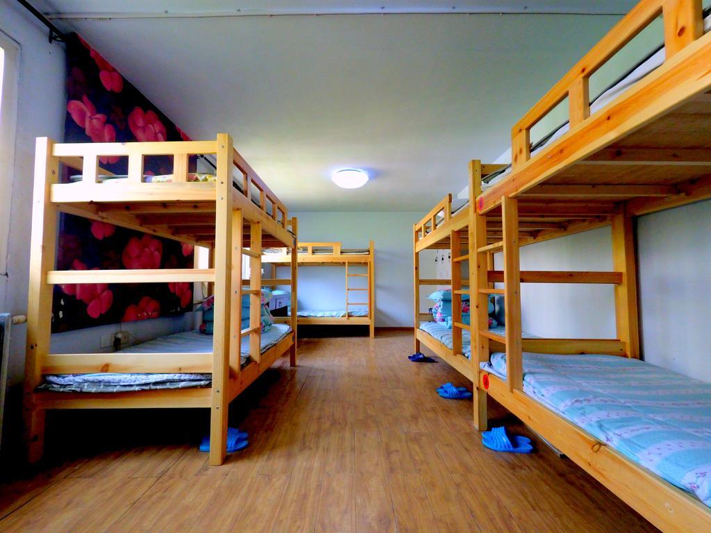First Met Backpackers Hostel تشنغده المظهر الخارجي الصورة
