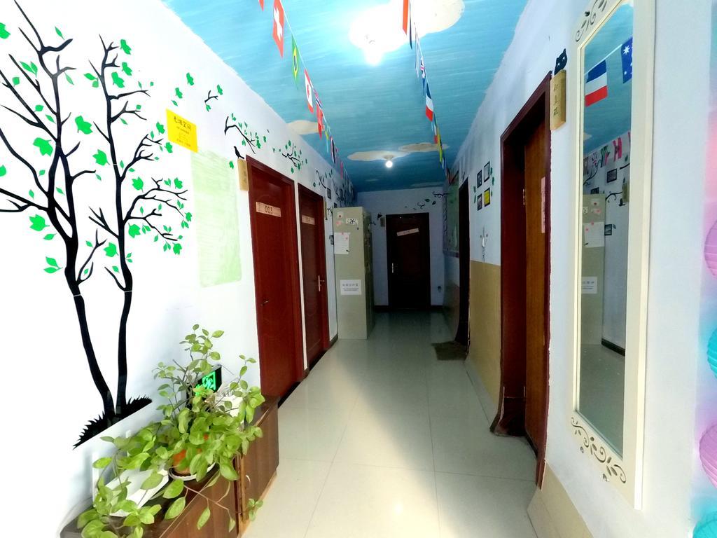 First Met Backpackers Hostel تشنغده المظهر الخارجي الصورة