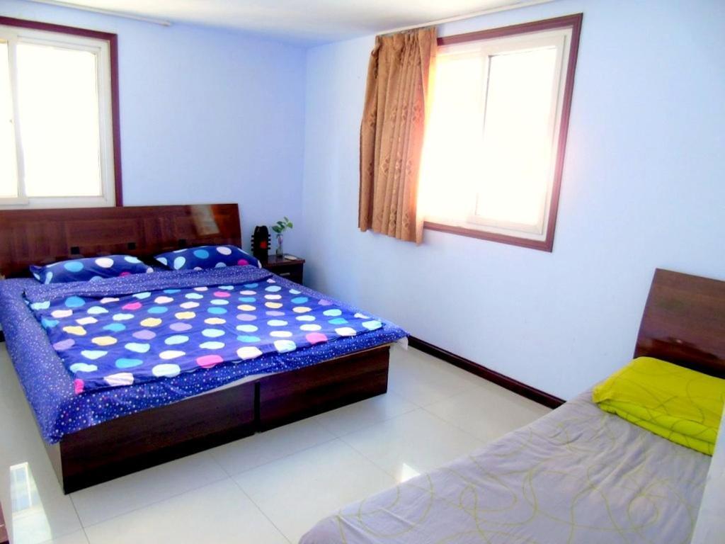 First Met Backpackers Hostel تشنغده المظهر الخارجي الصورة